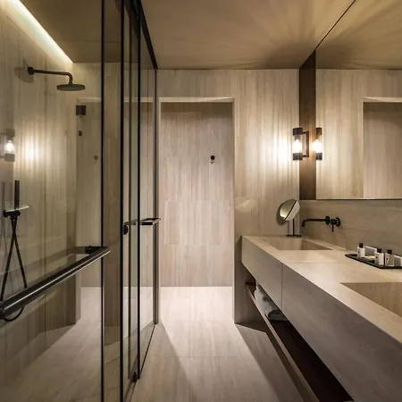 The Lynx Mountain Florina