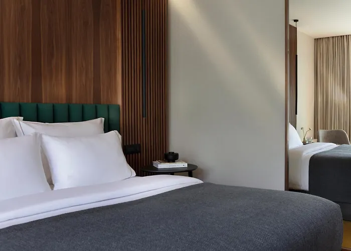 The Lynx Mountain Hotell