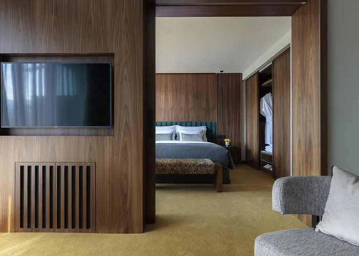 The Lynx Mountain 5*