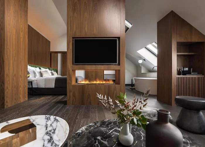 The Lynx Mountain Hotel 5*